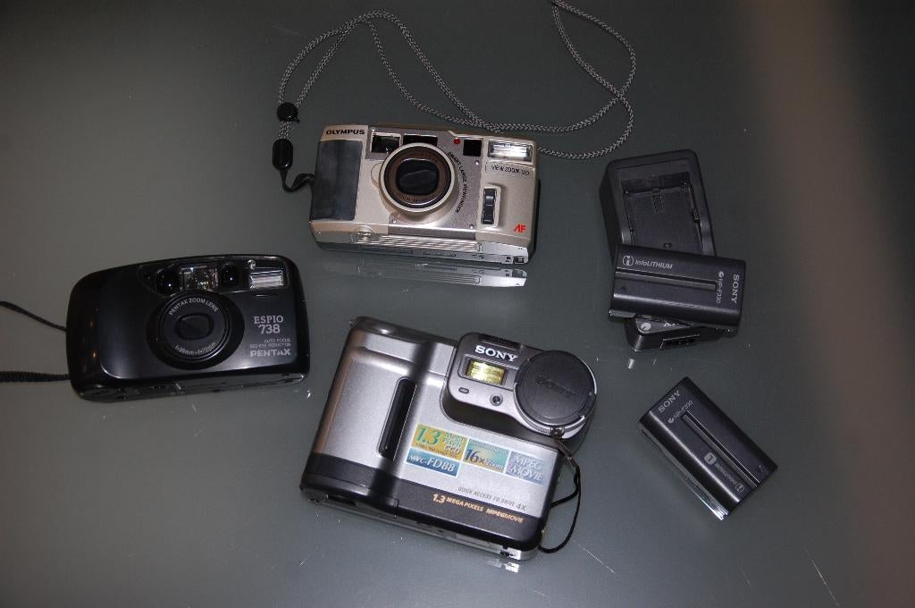 Verschillende vintage fototoestellen, Enlèvement, 1980 à nos jours, Appareils photo