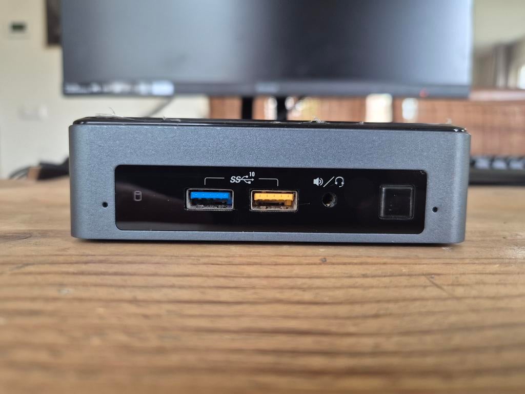 Intel NUC8i3bek inc Home Assistent zie omschrijving!, Ophalen of Verzenden, Zo goed als nieuw