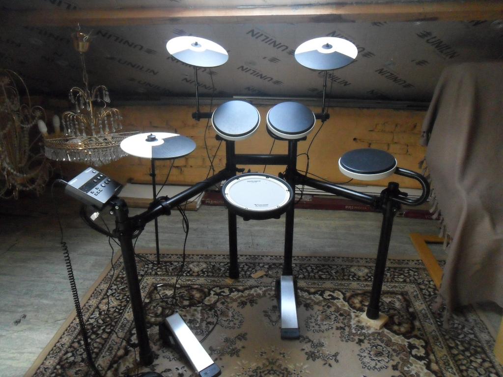 Roland TD-02KV, Muziek en Instrumenten, Ophalen, Zo goed als nieuw, Roland