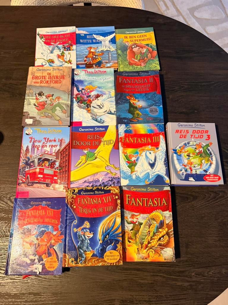 Grote set Geronimo Stilton & Thea Stilton boeken 14 stuks, Boeken, Ophalen, Zo goed als nieuw