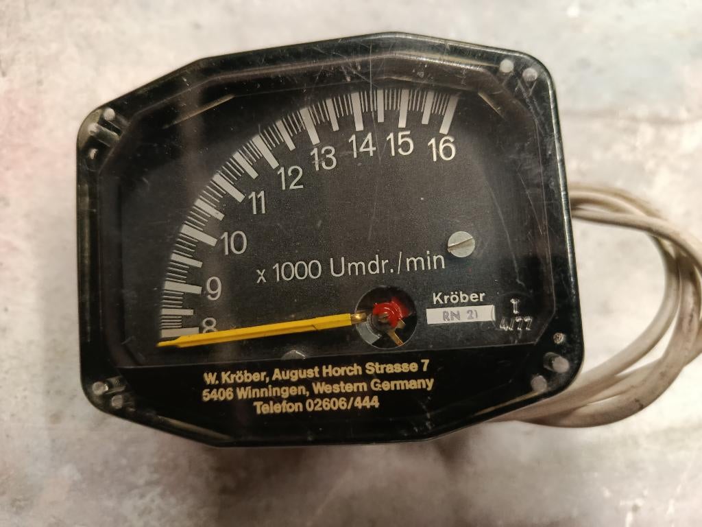 krober torenteller, Ophalen