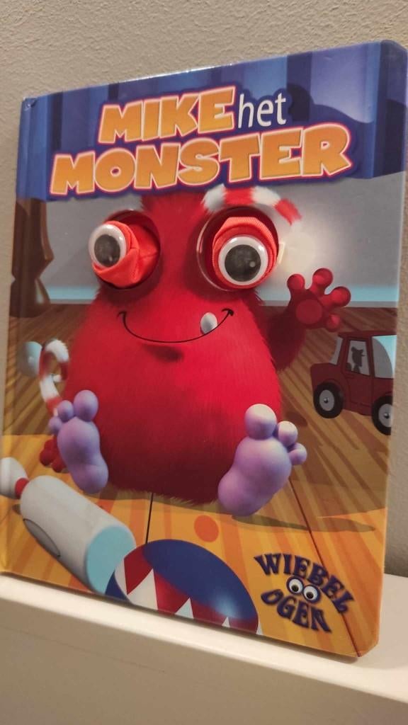 Monster boek: vingers bewegen de ogen, Boeken, Ophalen of Verzenden, Zo goed als nieuw, Jongen of Meisje, Fictie algemeen