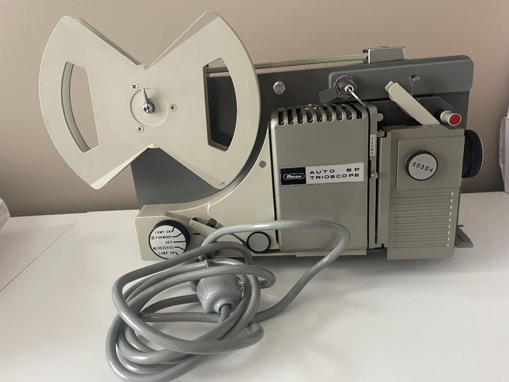 Projecteur Ricoh 8P Trioscope, Enlèvement, Utilisé, Ricoh