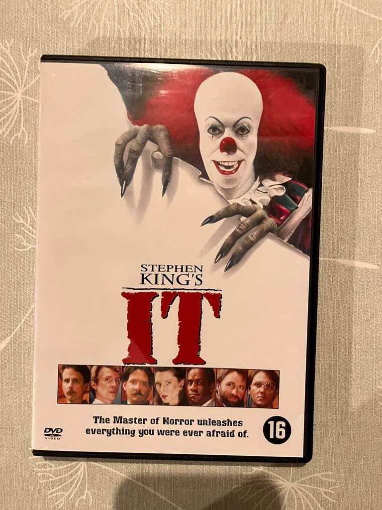 DVD Stephen King's It (199O), CD & DVD, DVD | Horreur, À partir de 12 ans, Enlèvement ou Envoi, Comme neuf, Monstres