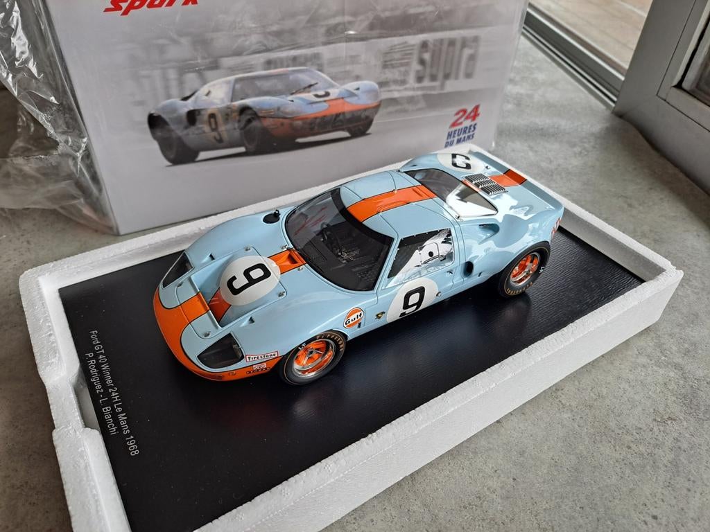 Ford GT 40 24h Mans Winner Rodriguez 1/18 Spark Neuve, Hobby & Loisirs créatifs, Voitures miniatures | 1:18, Neuf, Voiture, Autres marques