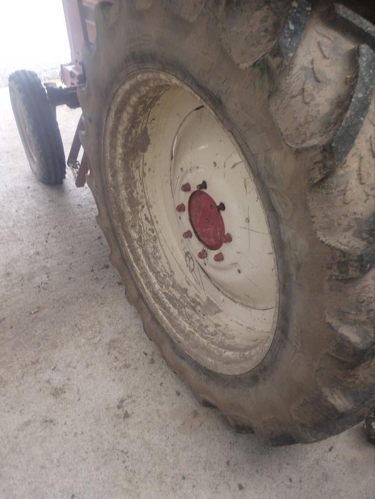 Roues complètes en 13.6.38 pour case international, Articles professionnels, Enlèvement