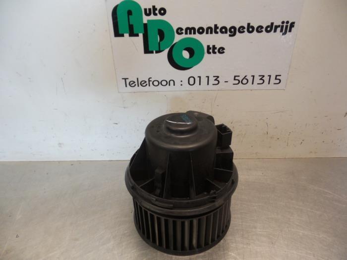 Moteur de ventilation chauffage d'un Ford Focus (Focus 04-), -, 3 mois de garantie, -, -