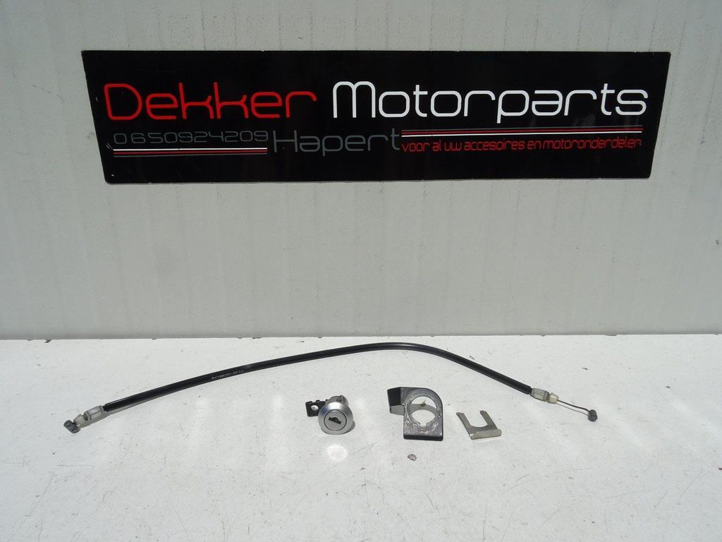 Buddy Slot Kont slotje + Kabel Yamaha YZF R1 2007-2008 RN19, Enlèvement ou Envoi, -, -, -