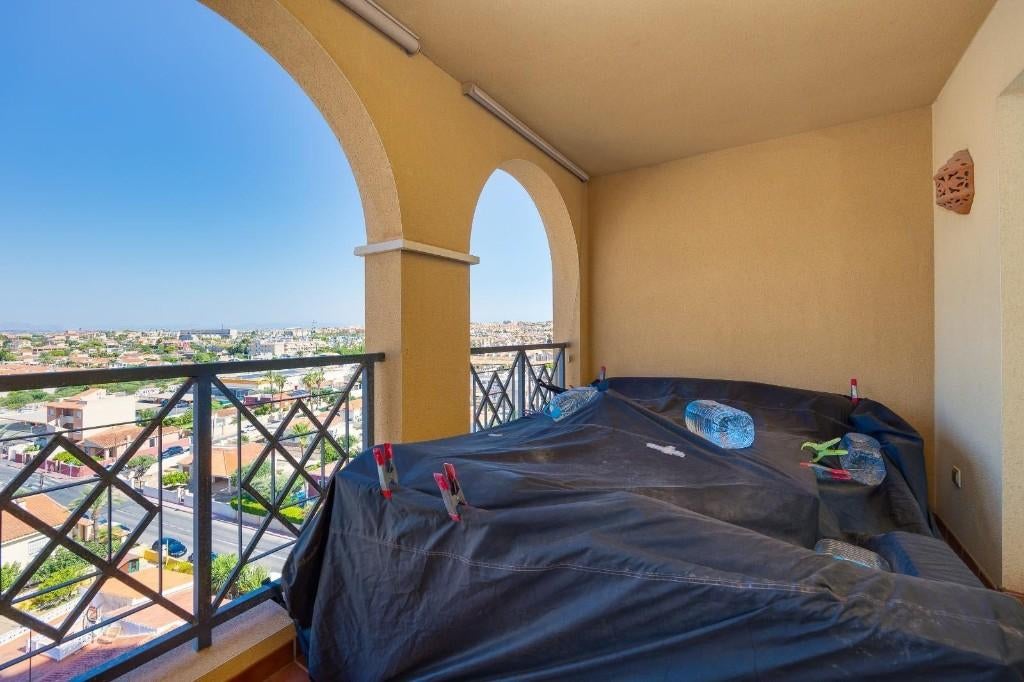 Appartement met parkeerplaats bij/zee  Torrevieja, Immo, Torrevieja, Spanje, 72 m², 2 kamers