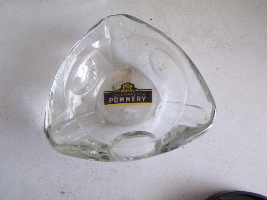 CENDRIER PUBLICITAIRE CHAMPAGNE POMMERY, Collections, Marques & Objets publicitaires, Enlèvement, Utilisé, Autres types