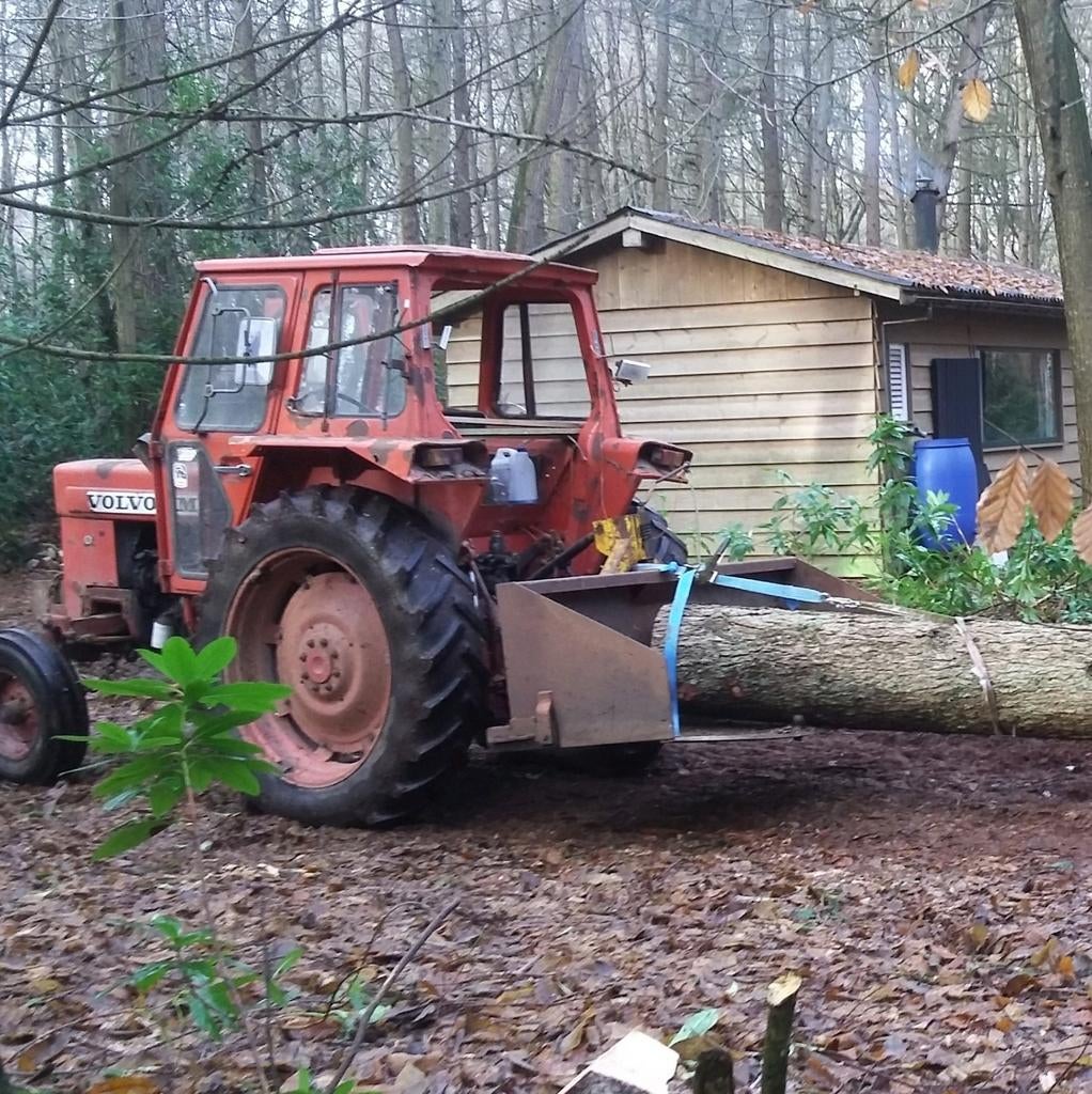 Volvo BM 500, Zakelijke goederen, Ophalen