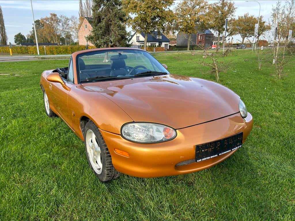 Mazda MX5 NB 1.6i project, Autos, Mazda, Entreprise, Boîte manuelle, Autres couleurs, Noir