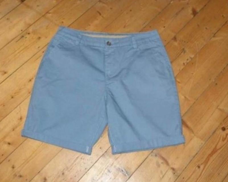 NIEUWE C&A short "42", Kleding | Dames, Kort, Blauw, Maat 42/44 (L), Nieuw