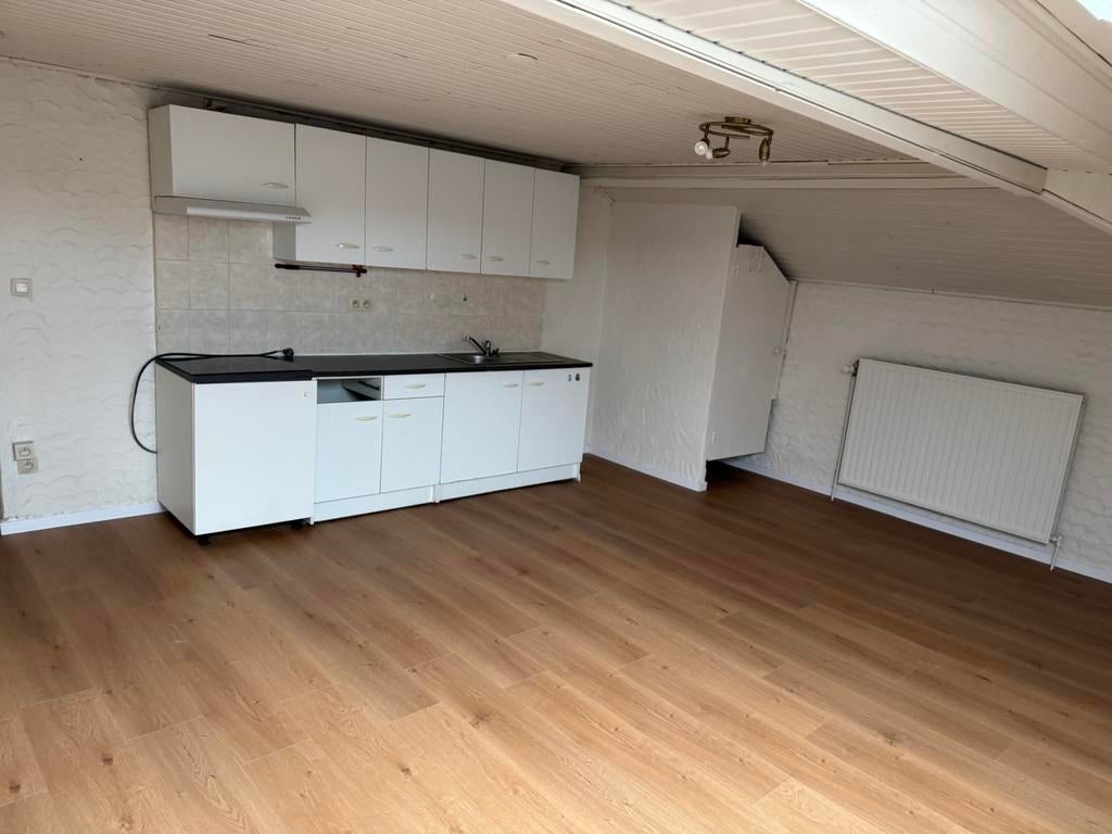 Appartement 1 chambre au 1er, 50 m² of meer, Namen (stad)