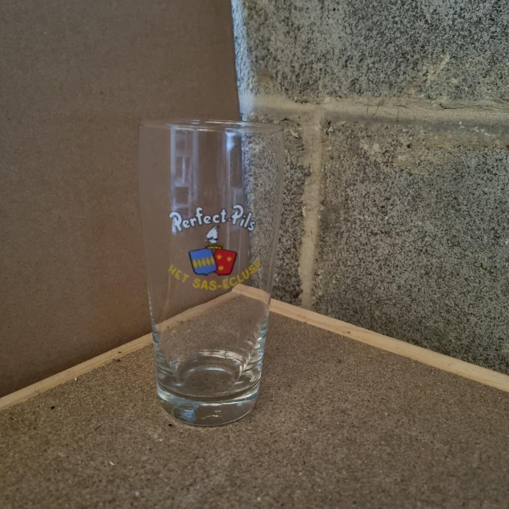 Verre Perfect - Pils, Ophalen of Verzenden, Gebruikt, Glas of Glazen, Overige merken