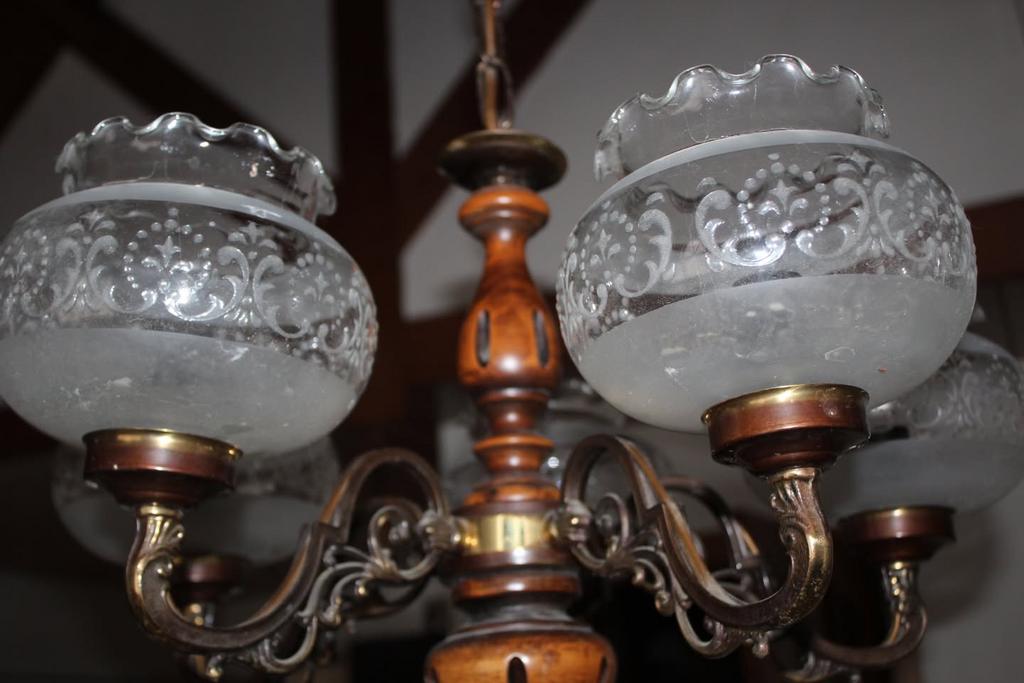 Lustre, Antiquités & Art, Enlèvement