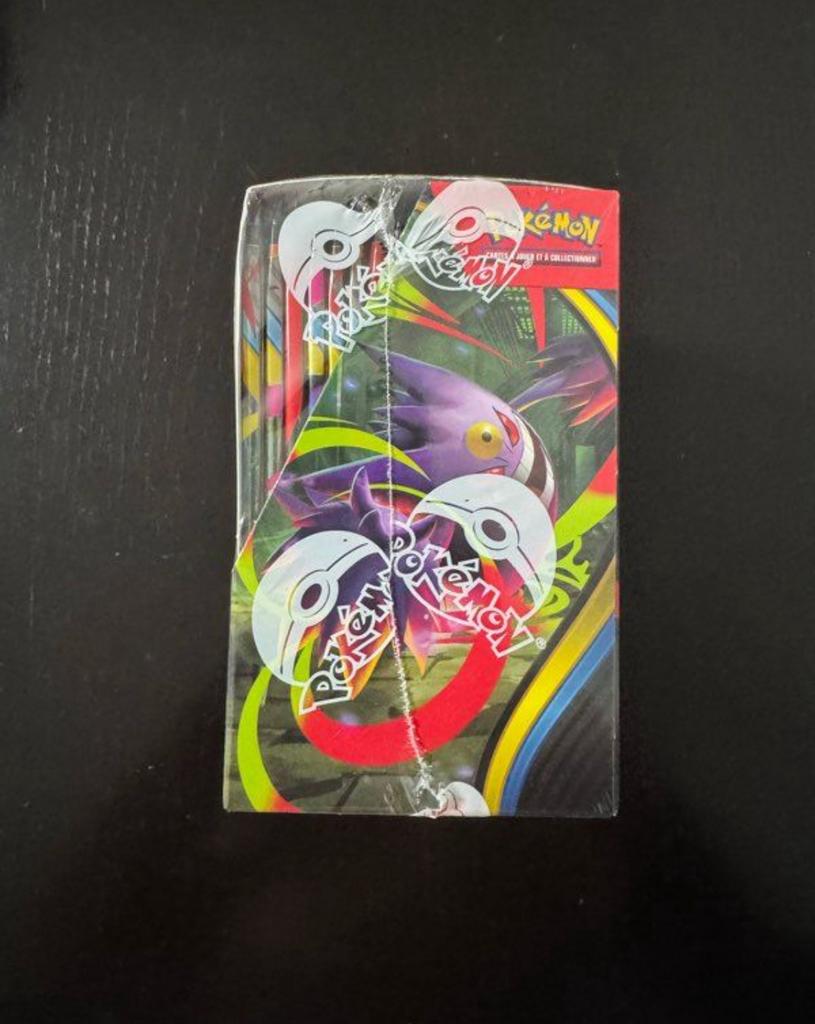 Display Pokémon Flammes Fantasmagoriques ME02, Enlèvement