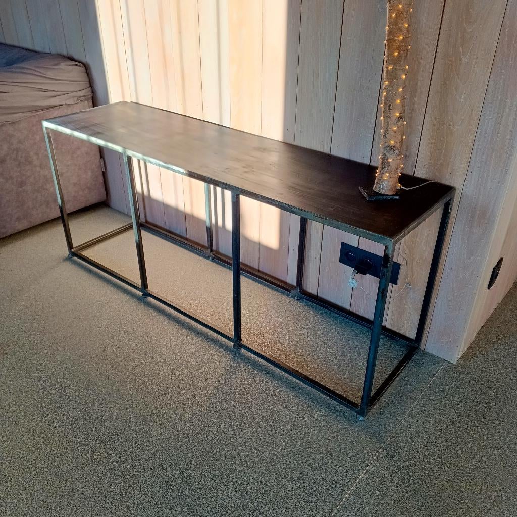 table d'appoint 150 cm en fer industriel véritable, Neuf, Enlèvement, Métal ou Aluminium, 75 cm ou plus