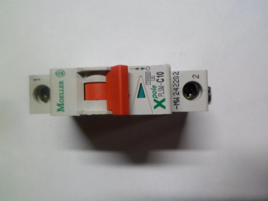 Moeller PLSM-C10 Xpole enkelpolige halfautomaat 10A C-Curve, Ophalen of Verzenden, Zo goed als nieuw