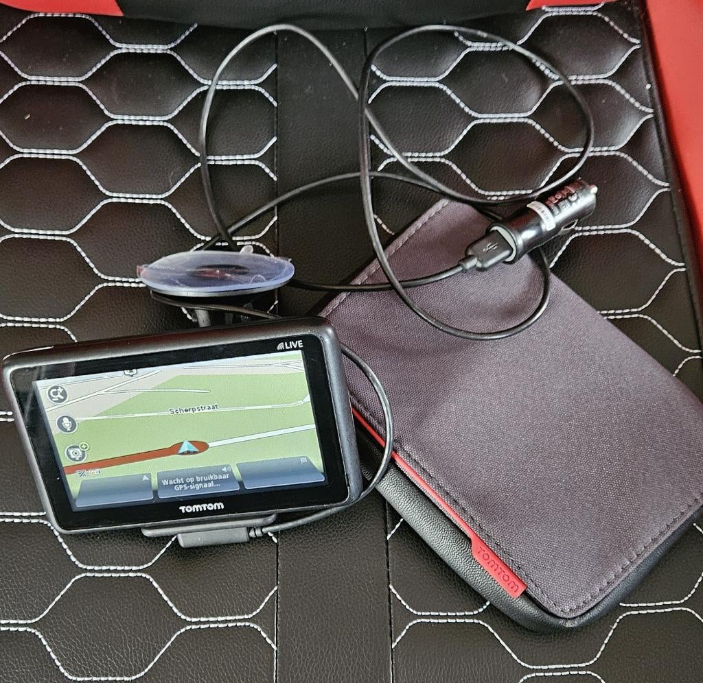 TomTom GO LIVE 1005 WORLD Navigatiesysteem, Auto diversen, Autonavigatie, Ophalen of Verzenden, Gebruikt