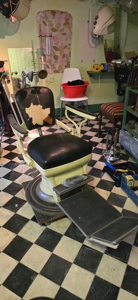 Siège de dentiste Année 1930 env. + accessoires, Antiquités & Art, Curiosités & Brocante