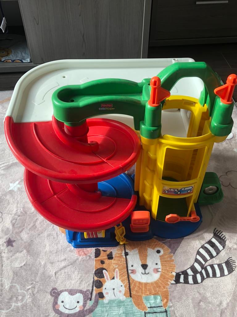 Pneus de voiture Fischer Price, Enlèvement