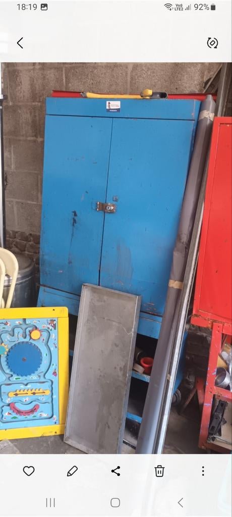 2 armoire metalique de garage un de marque beta et l'autre n, Maison & Meubles, Armoires | Casiers