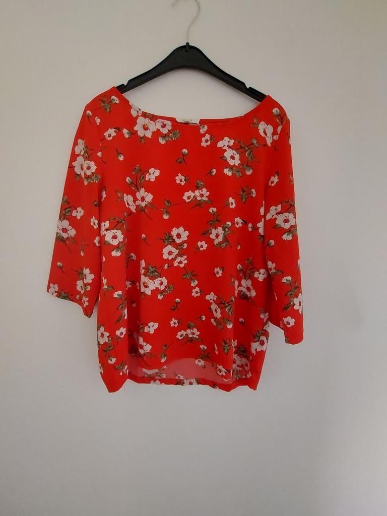 Vintage bloesje rood met bloemetjes, Kleding | Dames, Blouses en Tunieken, Verzenden, Maat 36 (S), Gedragen, Y coo