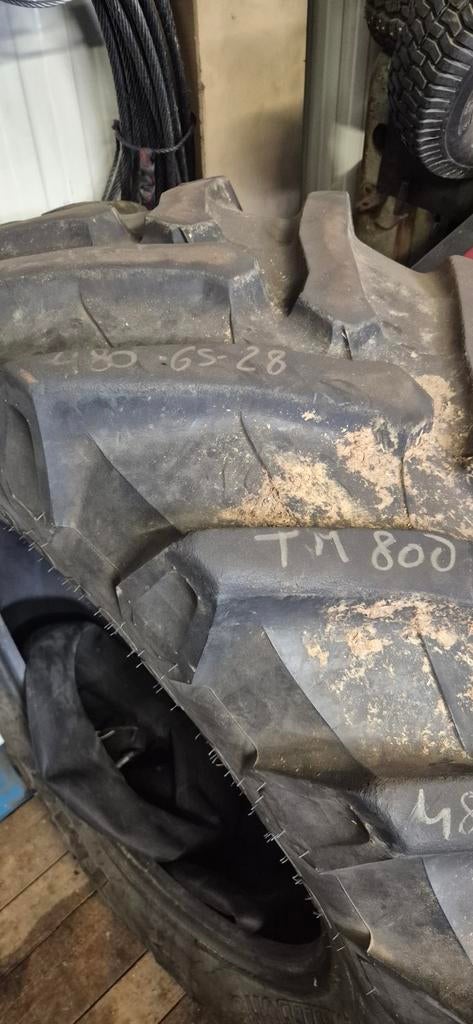 Pneus Trelleborg TM 800, Articles professionnels, Enlèvement
