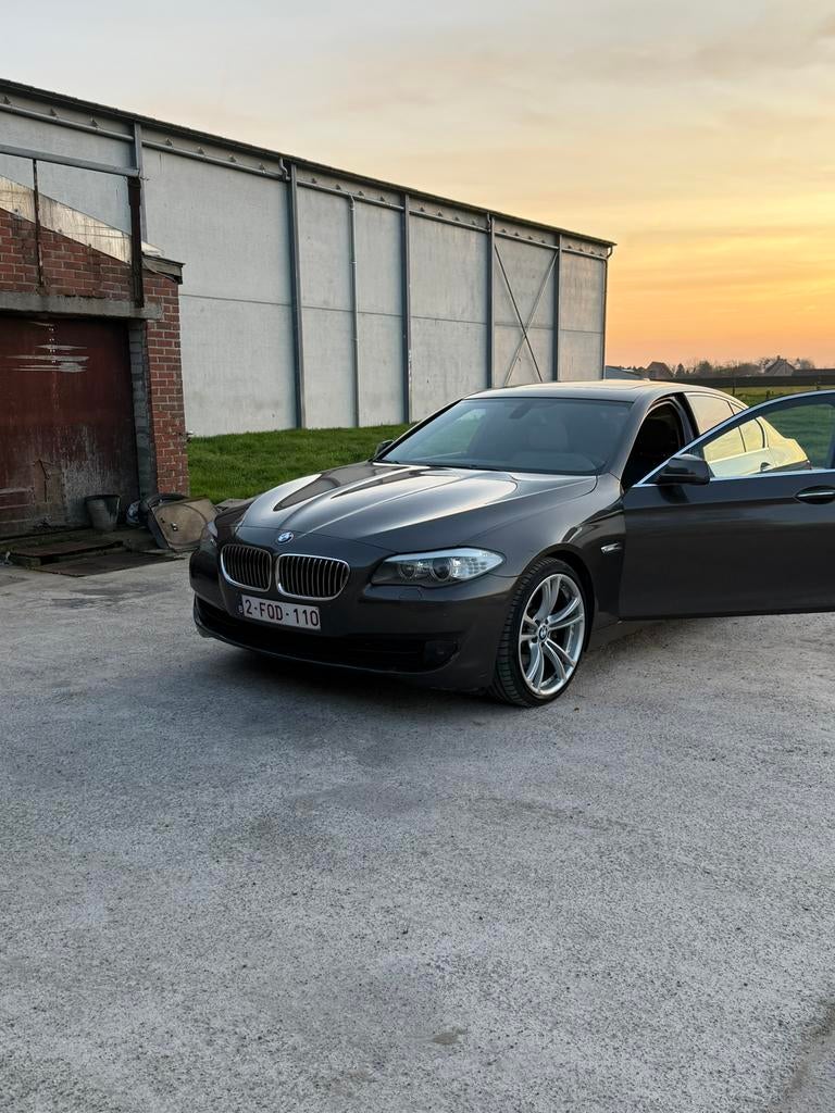 BMW f10 530d HAVANA METALLIC, Auto's, BMW, Particulier, 5 Reeks, ABS, Adaptieve lichten, Airbags, Airconditioning, Alarm, Android Auto