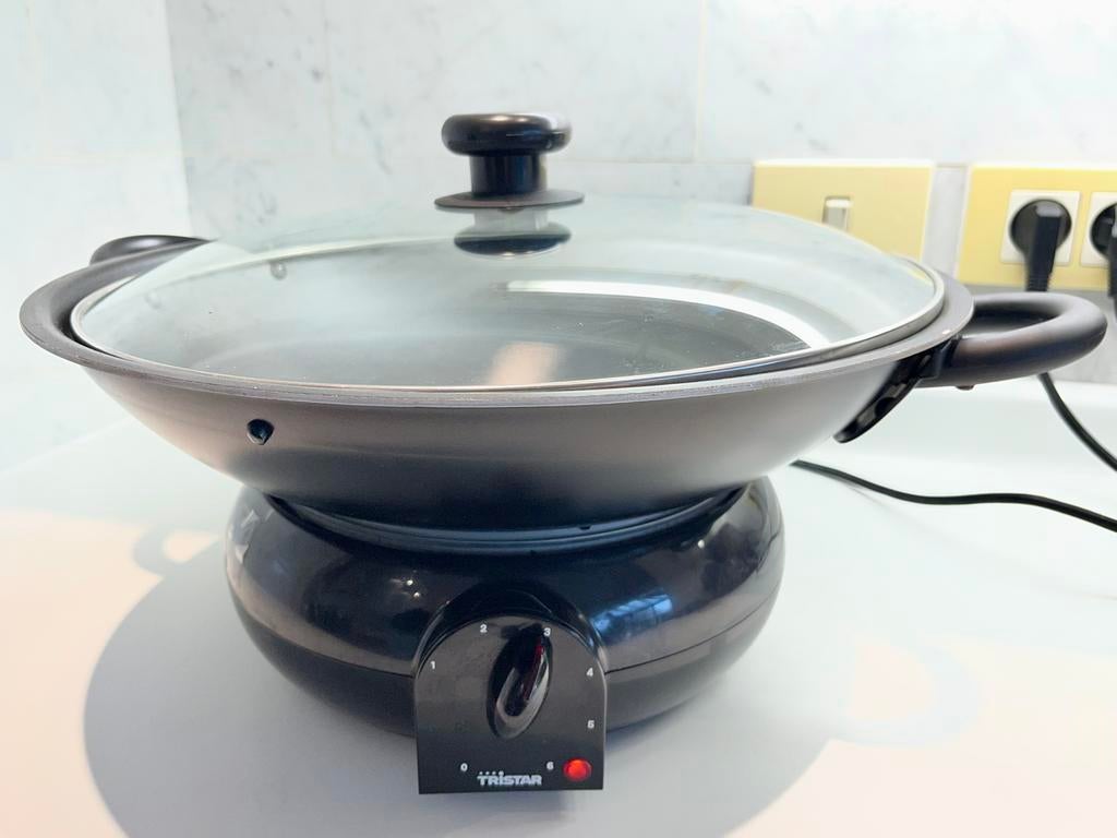 Electrische wok 38 cm diameter 1500 watt, Ophalen, Gebruikt