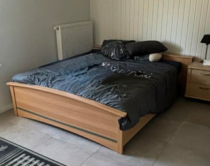 Tweepersoonsbed 180x220, Ophalen, Zo goed als nieuw