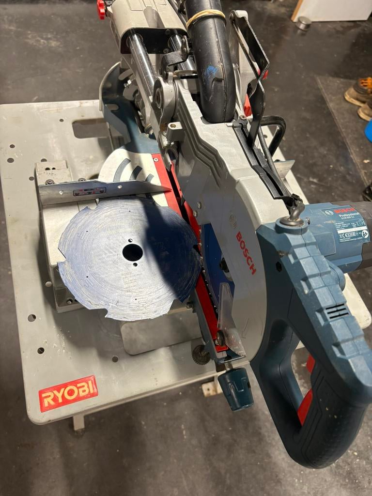 Scie à onglets, Ophalen, Gebruikt, Afkortzaag, 30 tot 70 mm