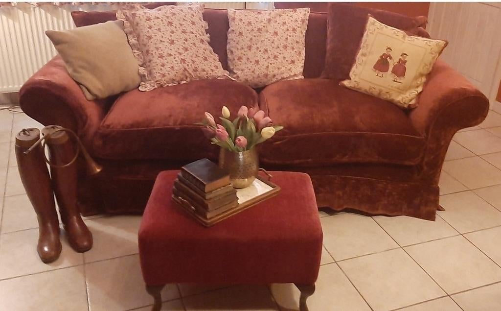 Chaise et pouf/table basse., Maison & Meubles, Enlèvement