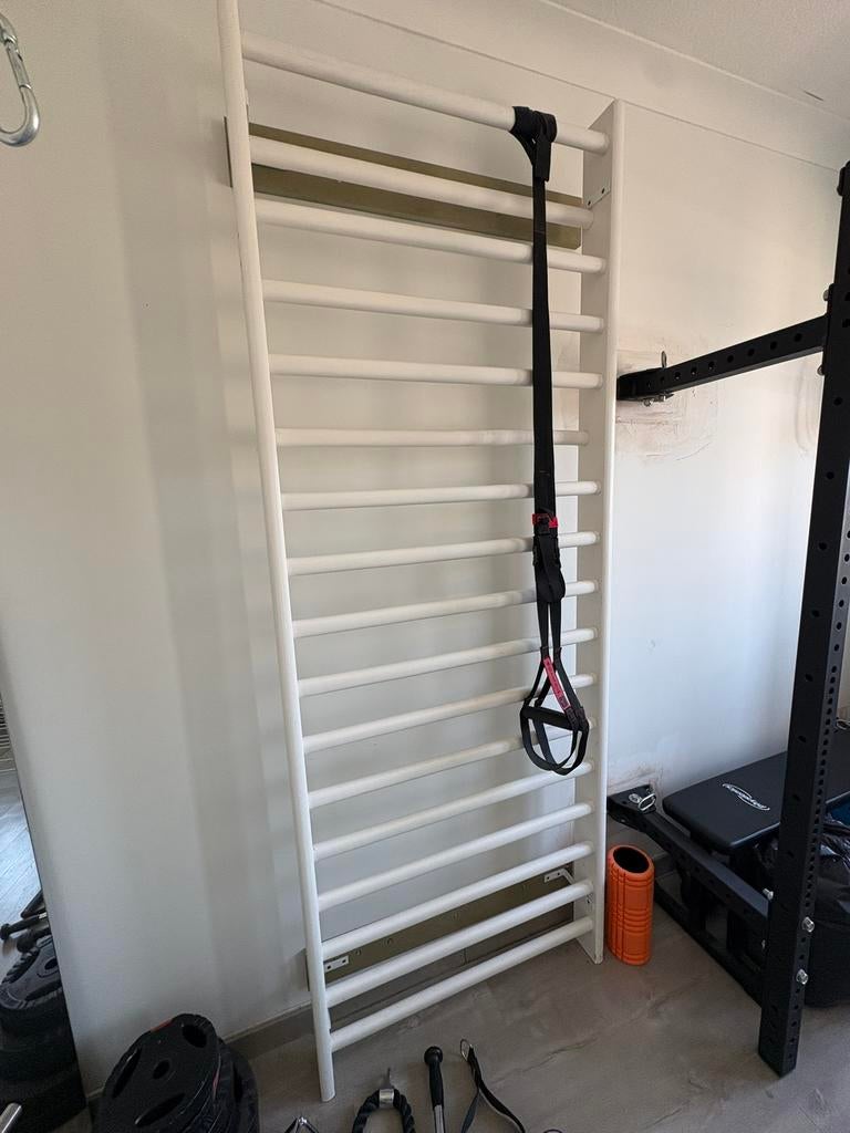 Wand klimrek, Enlèvement, Comme neuf