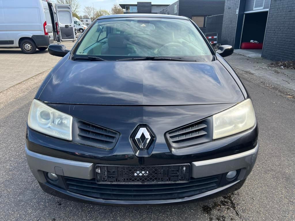 Renault megane benzine cabrio automaatprobleem, Autos, Renault, Achat, Entreprise, Cabriolet, Automatique