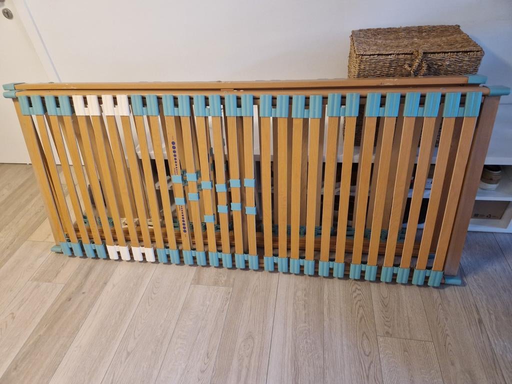 Sommier à lattes en bois gratuit, Enlèvement