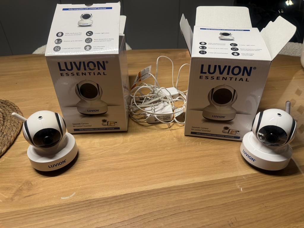 Luvion Essential babyfoon camera’s, Kinderen en Baby's, Ophalen of Verzenden, Zo goed als nieuw, Camera