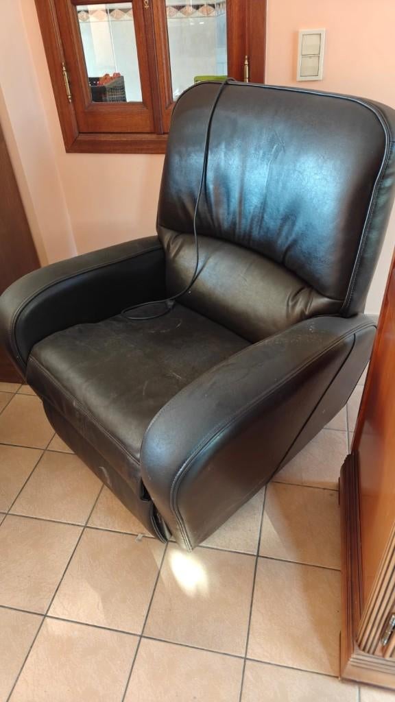 Fauteuil relax en cuir - commande électrique, 75 à 100 cm, Cuir, Enlèvement, Utilisé