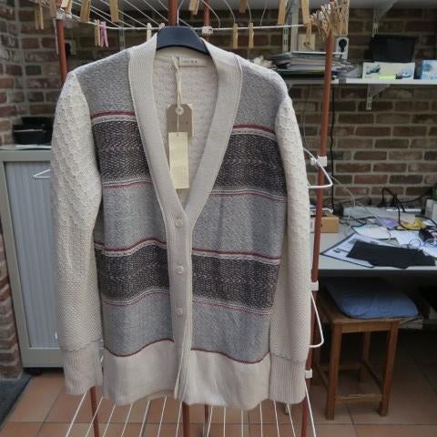 Lange gilet nieuw beige grijs v-hals Sessun mt M, Kleding | Dames, Maat 38/40 (M), Nieuw, Ophalen of Verzenden, Sessun