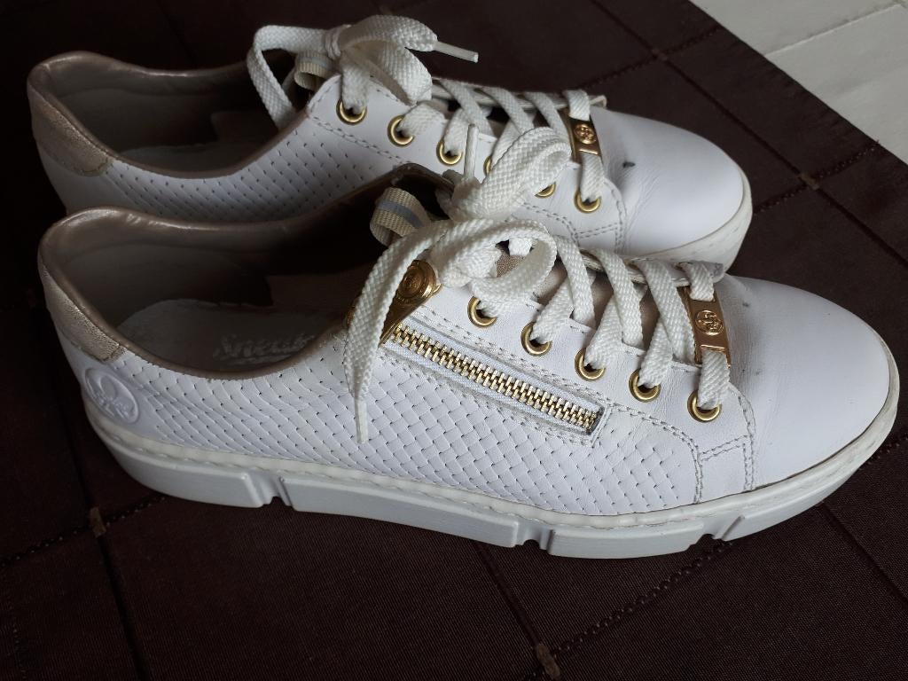 Witte Rieker sneakers dames maat 40, Kleding | Dames, Schoenen, Ophalen, Wit, Zo goed als nieuw, Sneakers