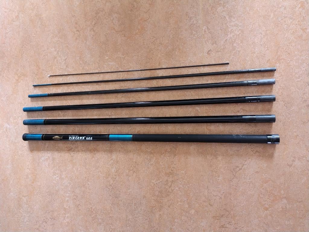 HANDHENGEL ZIRGONA MET REKKER, Enlèvement ou Envoi, Comme neuf, Ligne fixe