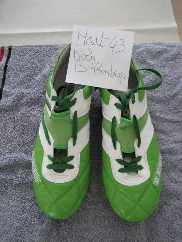 Twee paar schoenen van Dirk Bikkembergs maat 44 en 43., Enlèvement