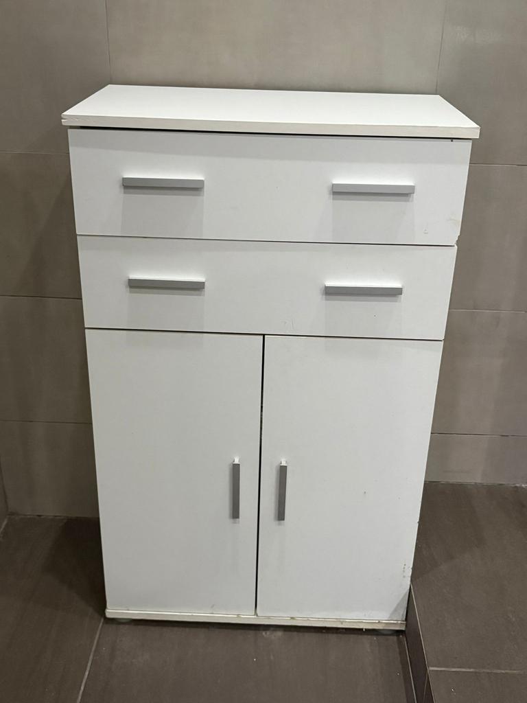 Kast, Ophalen, Zo goed als nieuw