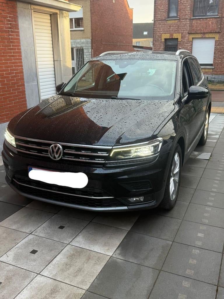 Volkswagen Tiguan 2.0 TDI 12/2017 Blank automatique approuvé, Autos, Cuir, Achat, Carnet d'entretien, Noir