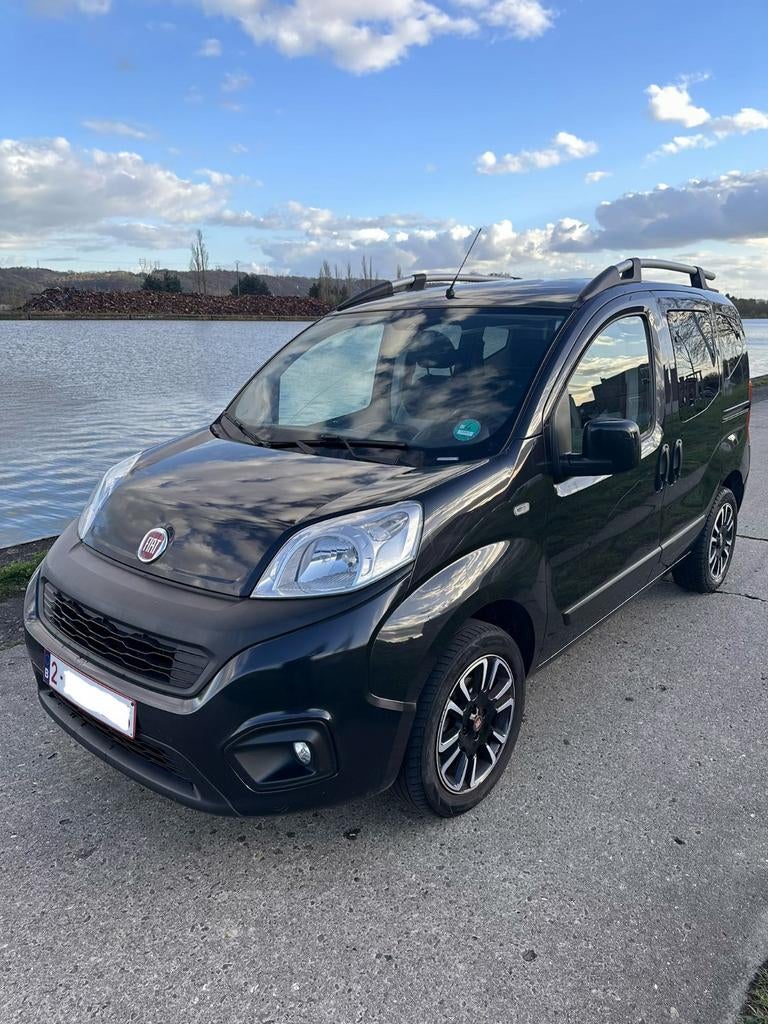 Fiat Qubo 2018 117.000 km, Auto's, Fiat, Particulier, Qubo, Dakrails, Elektrische ramen, Mistlampen, Regensensor, Benzine, Euro 6