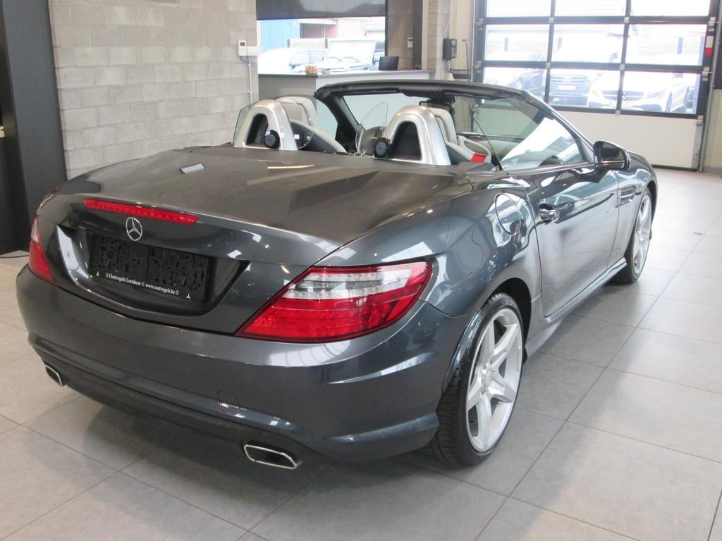 Mercedes-Benz SLK SLK200 AMG LEDER, Autos, 135 kW, Entreprise, 4 cylindres, Essence