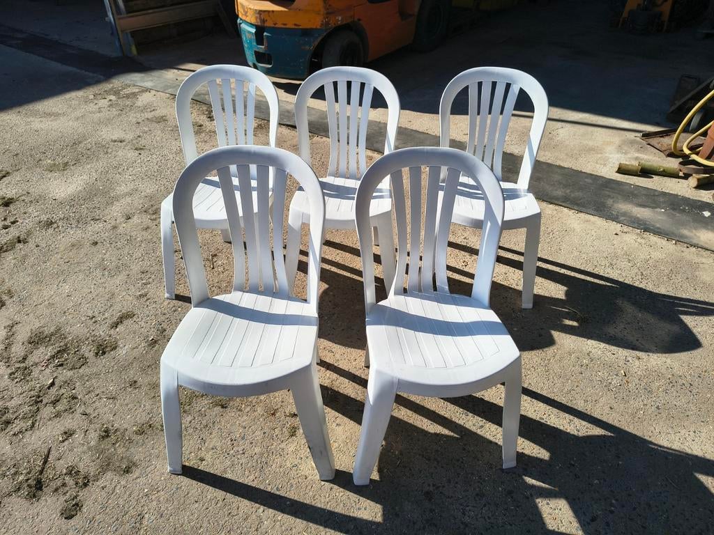 5 (tuin) stoelen wit zonder armleuning, Enlèvement