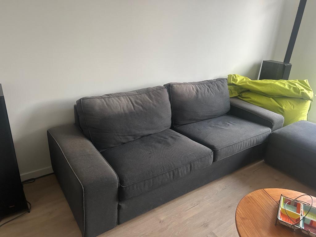 Canape Ikea Kivik + repose-pieds, Maison & Meubles, Canapés | Salons, Utilisé, Banc droit, Trois personnes, 200 à 250 cm, 75 à 100 cm