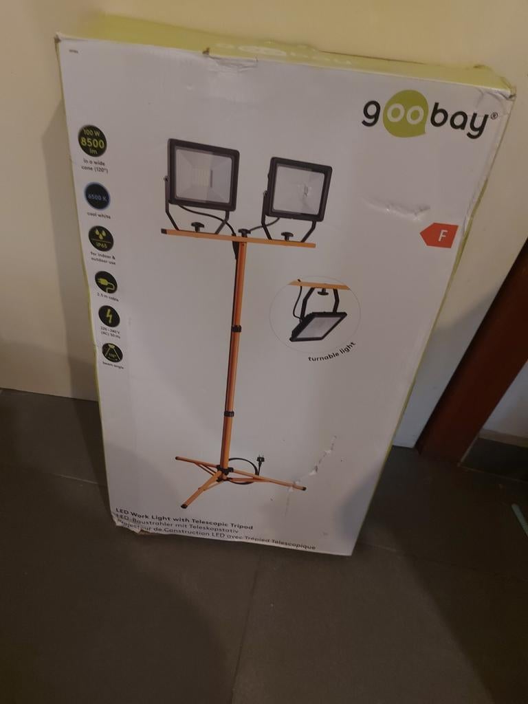 projecteur de chantier LED Goobay avec trépied télescopique., Enlèvement ou Envoi